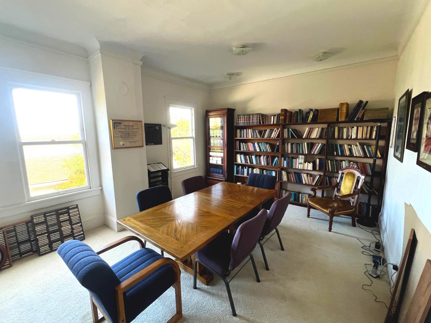 400 W Franklin Street