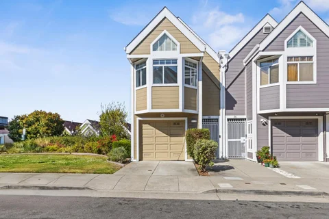 38 Rebecca Lane, San Francisco, CA 94124 - #: ML82059895