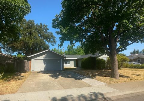 320 Linfield Drive MENLO PARK CA 94025