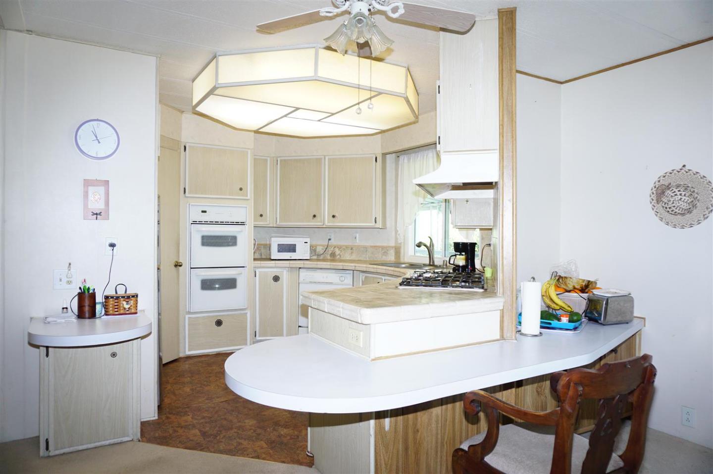 1050 Borregas Avenue