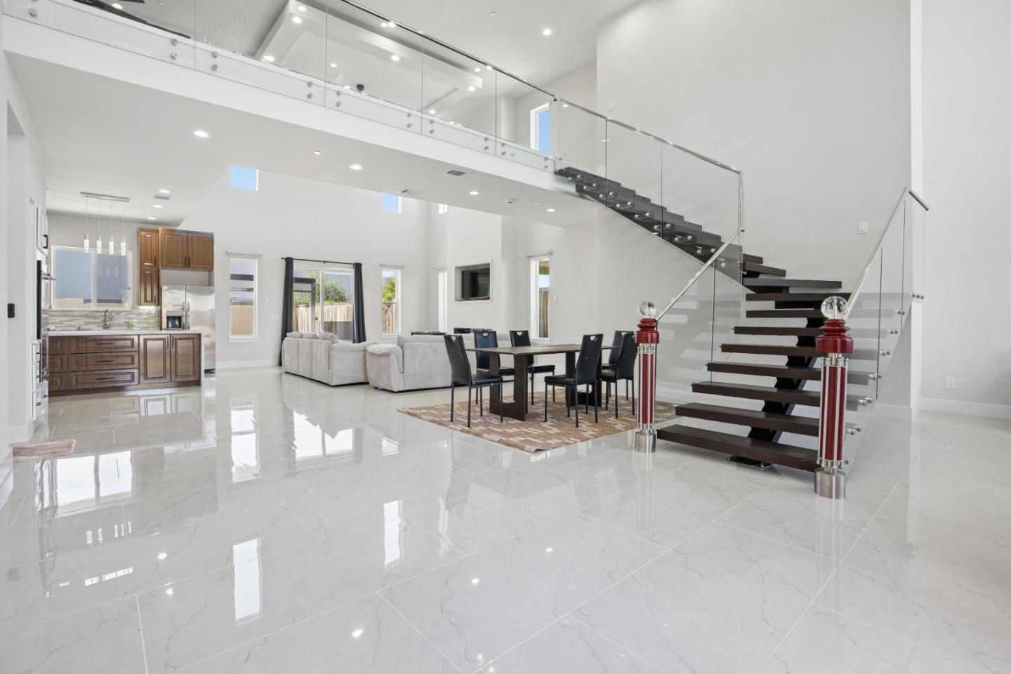 2362 Interlaken Court