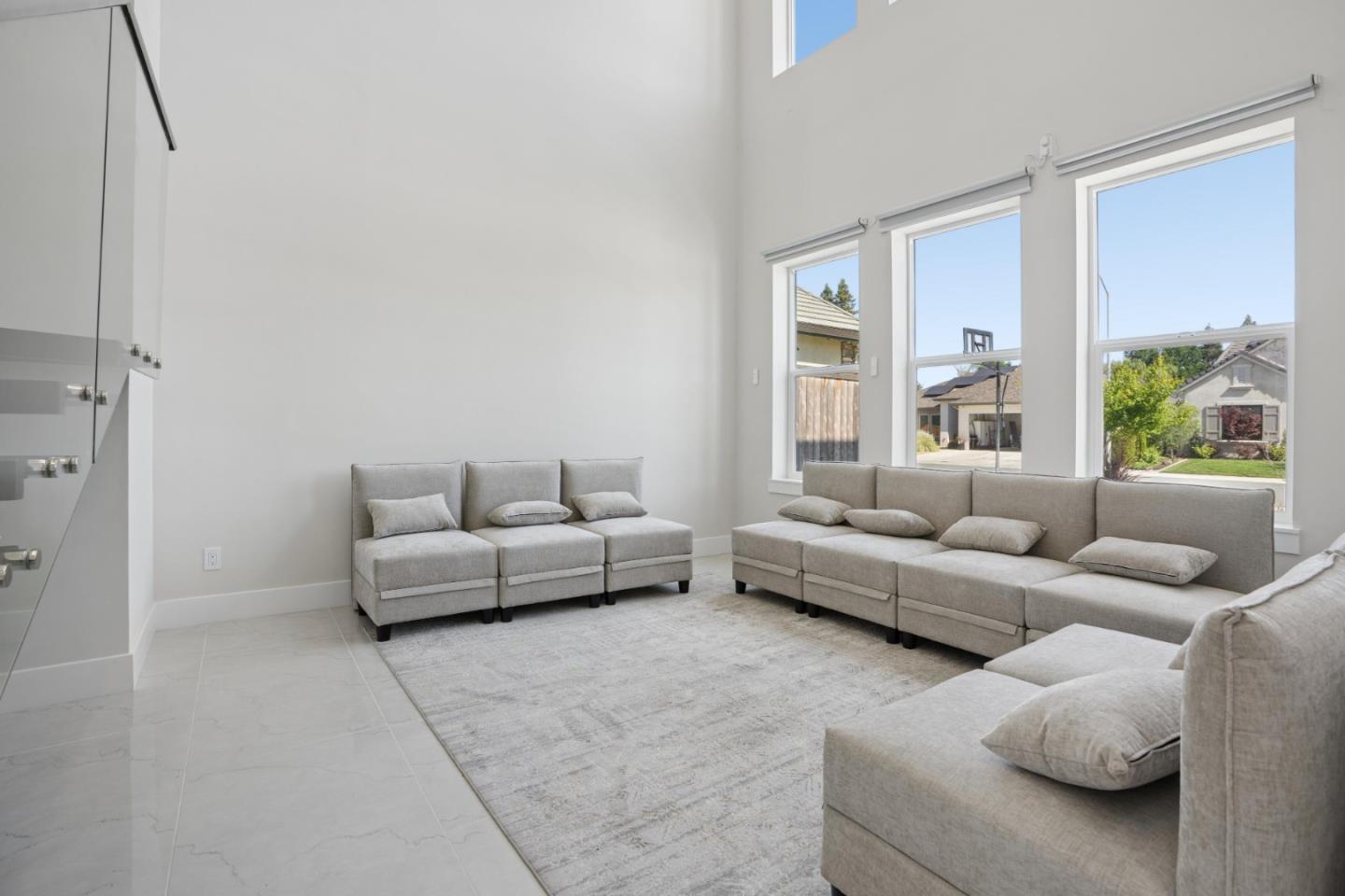 2362 Interlaken Court