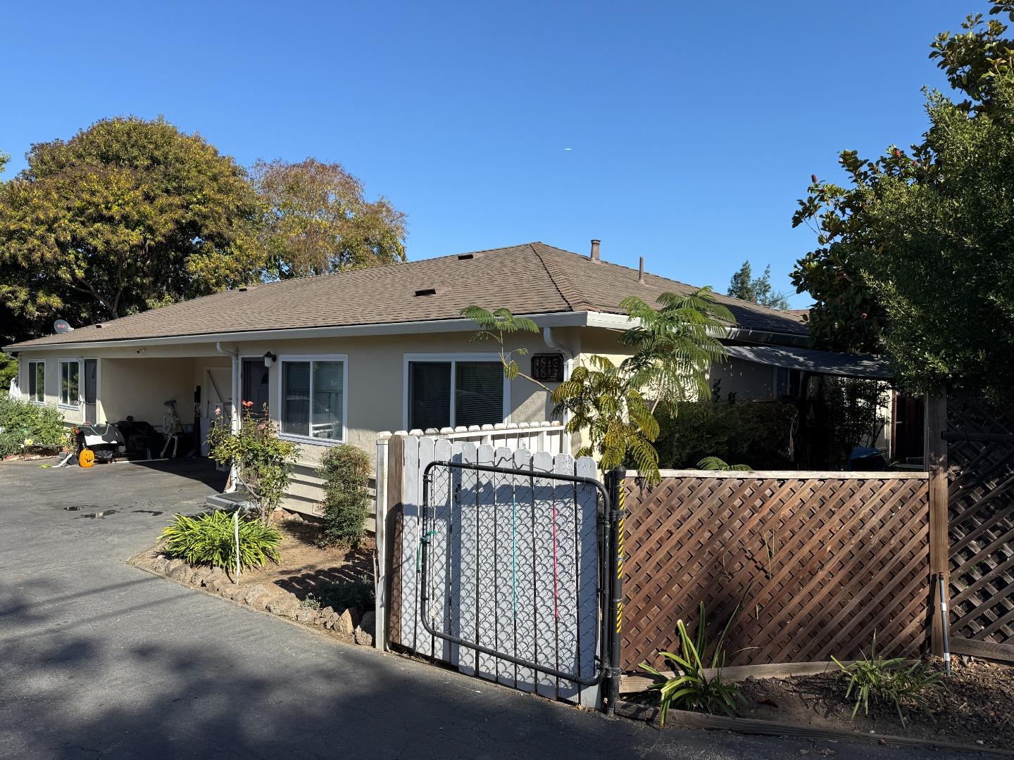 1815 Woodland Avenue