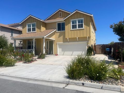Photo of 276 Copperleaf Lane, SAN JUAN BAUTISTA, CA 95045 (MLS # ML82052160)