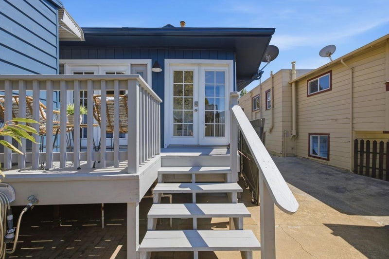 148 Monterey Street
