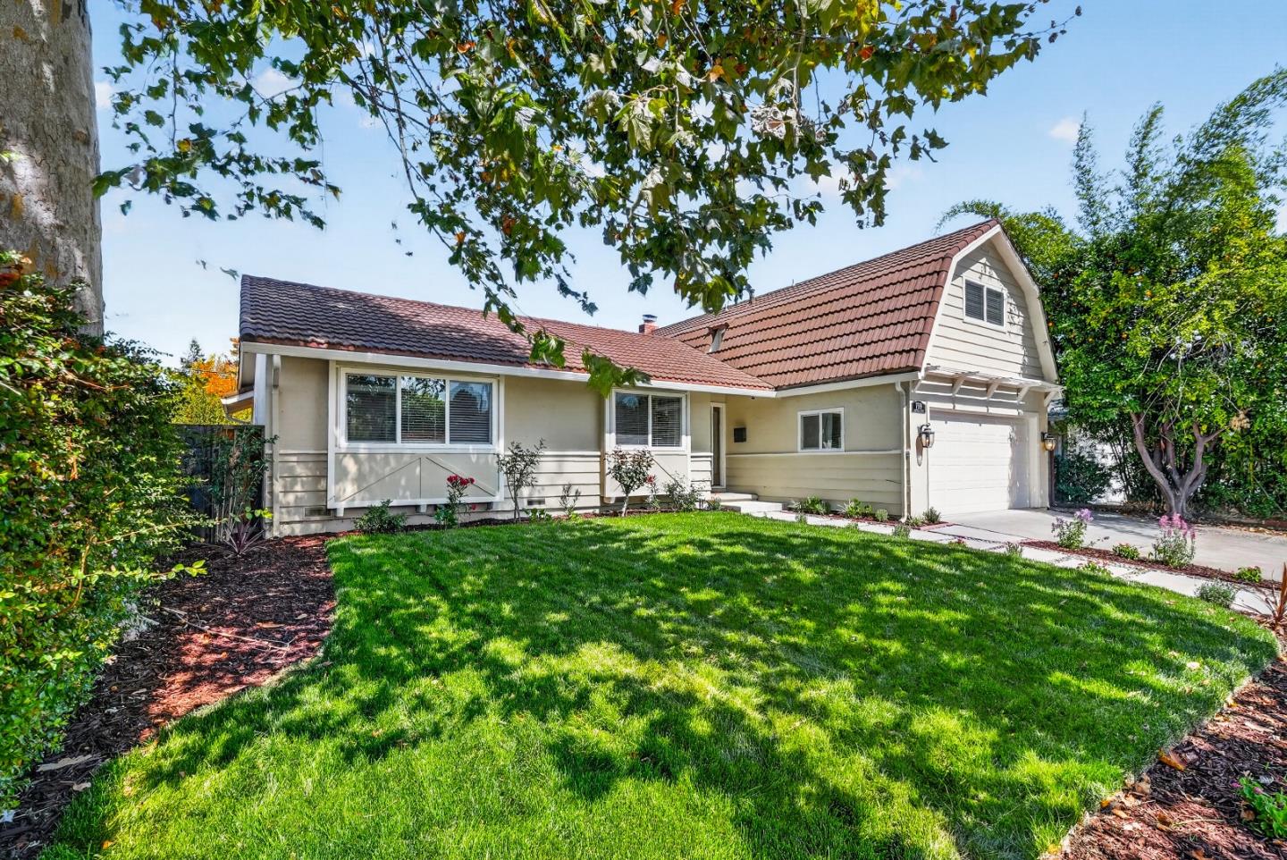 799 Peekskill Drive