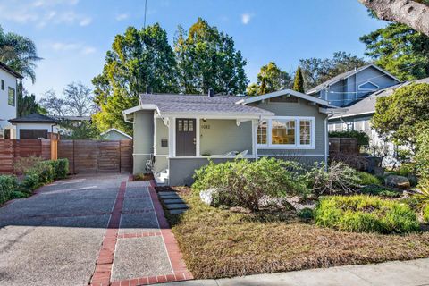Tiny photo for 1032 Fulton Street, PALO ALTO, CA 94301 (MLS # ML82032051)