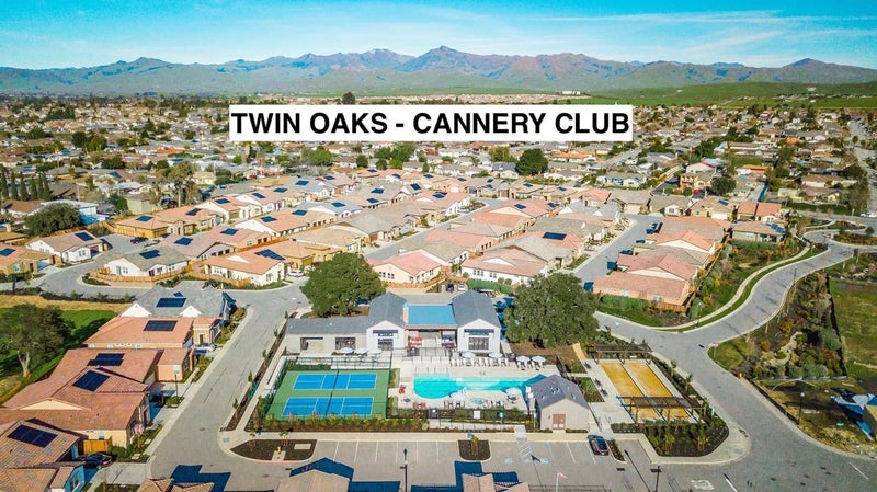 2180 Red Oak Drive