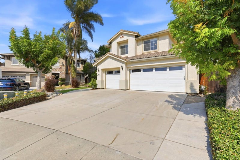 1995 Serene Drive