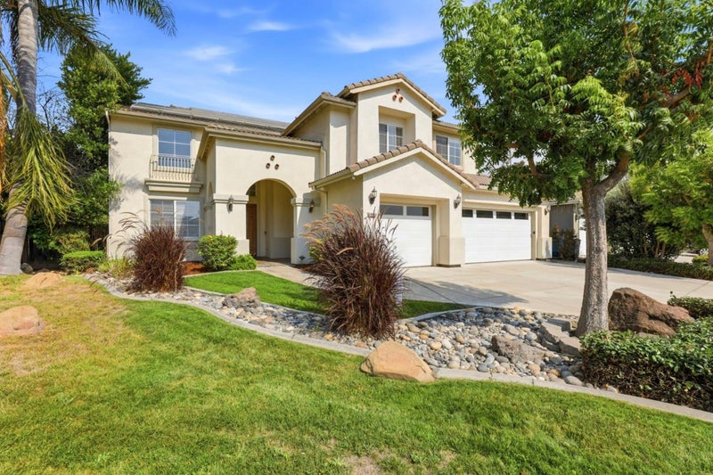 1995 Serene Drive