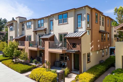 Photo of 2927 Kaiser Drive, Santa Clara, CA 95051 (MLS # ML82037229)