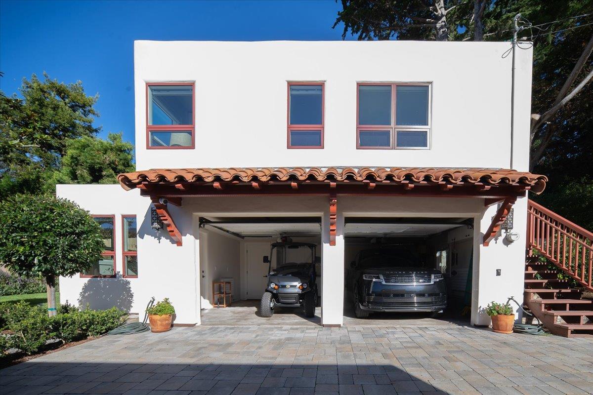 0 San Carlos 2 NW of Santa Lucia