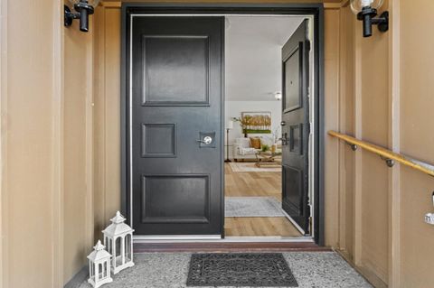 212 Del Mesa Carmel CARMEL CA 93923