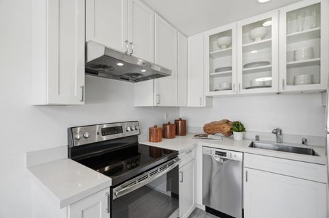 Tiny photo for 570 Vista Avenue, PALO ALTO, CA 94306 (MLS # ML82043281)