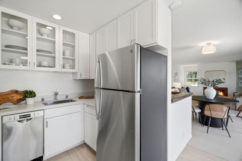 Tiny photo for 570 Vista Avenue, PALO ALTO, CA 94306 (MLS # ML82043281)