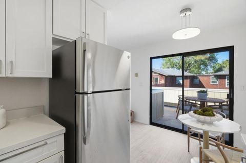 Tiny photo for 570 Vista Avenue, PALO ALTO, CA 94306 (MLS # ML82043281)