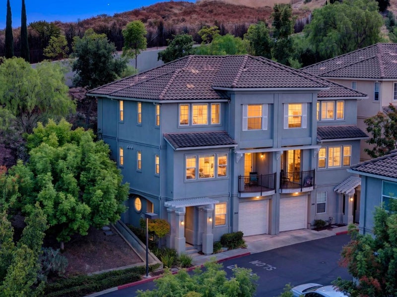 2695 Villa Cortona Way