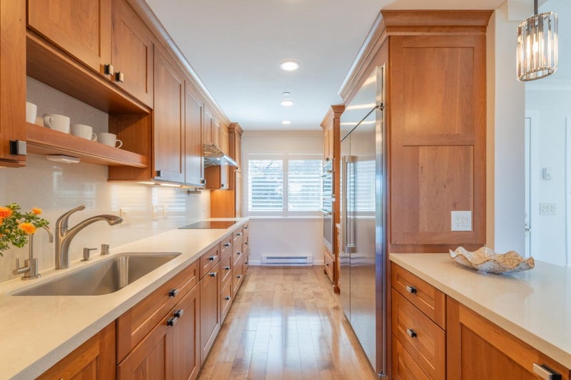 27 Shepherds Knoll