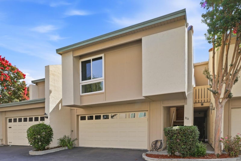 814 Kingfisher Terrace