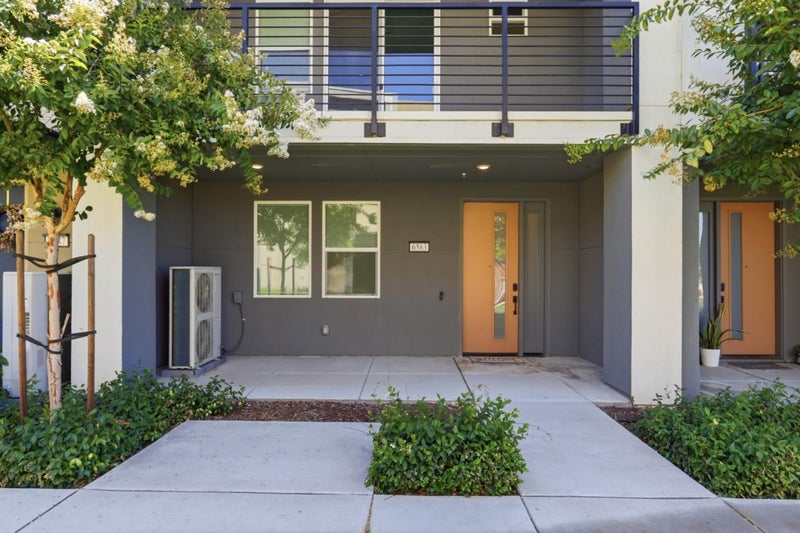 6583 Vision Court