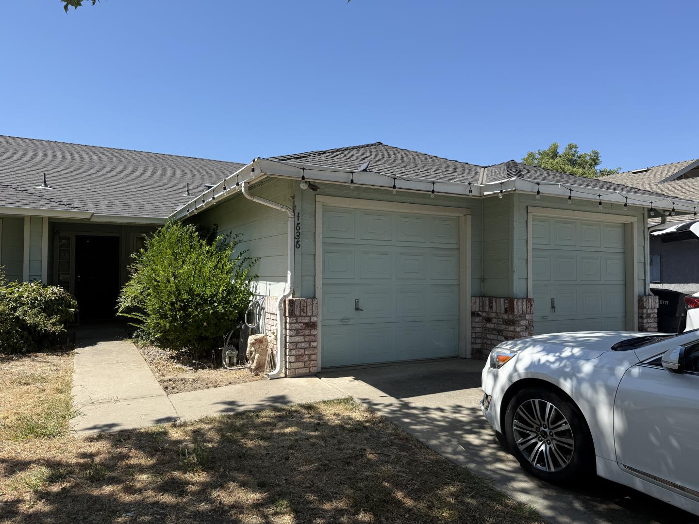 Photo 1 of 7 — 1636 Cavern Way, MODESTO, CA 95358