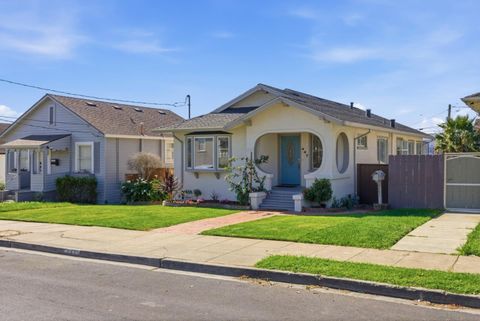 447 Lux Avenue South San Francisco CA 94080