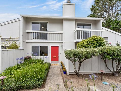 Photo of 1610 Dolphin Drive, APTOS, CA 95003 (MLS # ML82051225)