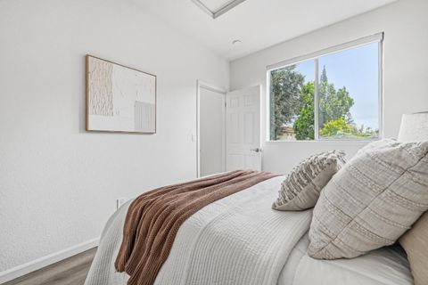 Tiny photo for 417 Saint Emilion Court, Mountain View, CA 94043 (MLS # ML82032467)
