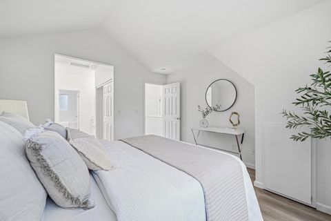 Tiny photo for 417 Saint Emilion Court, Mountain View, CA 94043 (MLS # ML82032467)