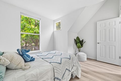 Tiny photo for 417 Saint Emilion Court, Mountain View, CA 94043 (MLS # ML82032467)