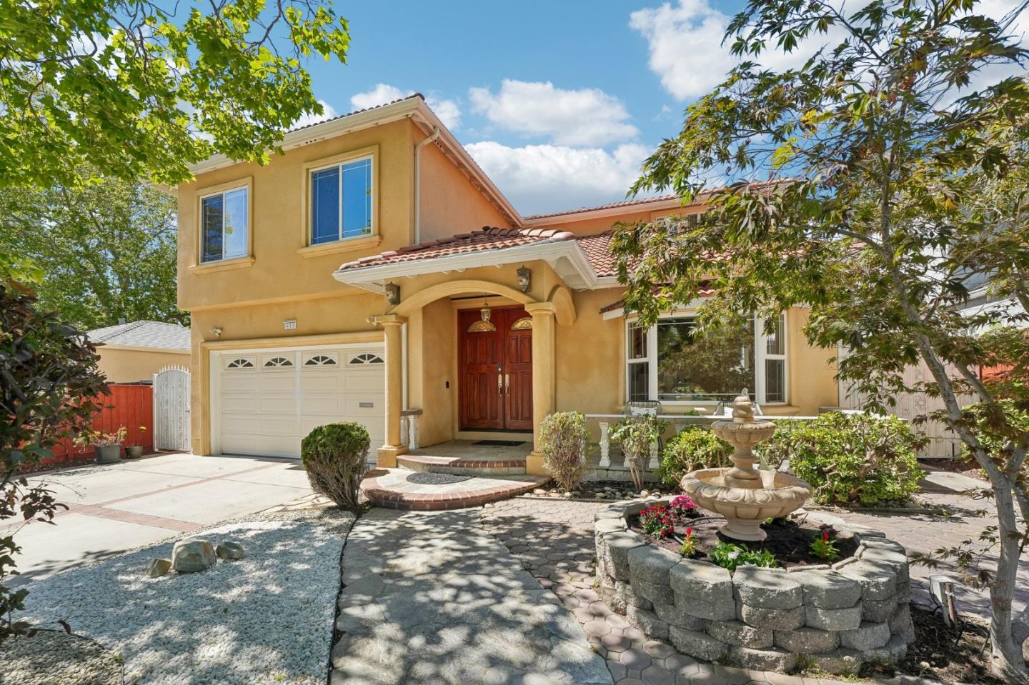 421 Escobar Street