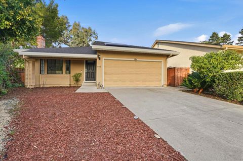 Tiny photo for 586 Old Evans Road, MILPITAS, CA 95035 (MLS # ML82028691)