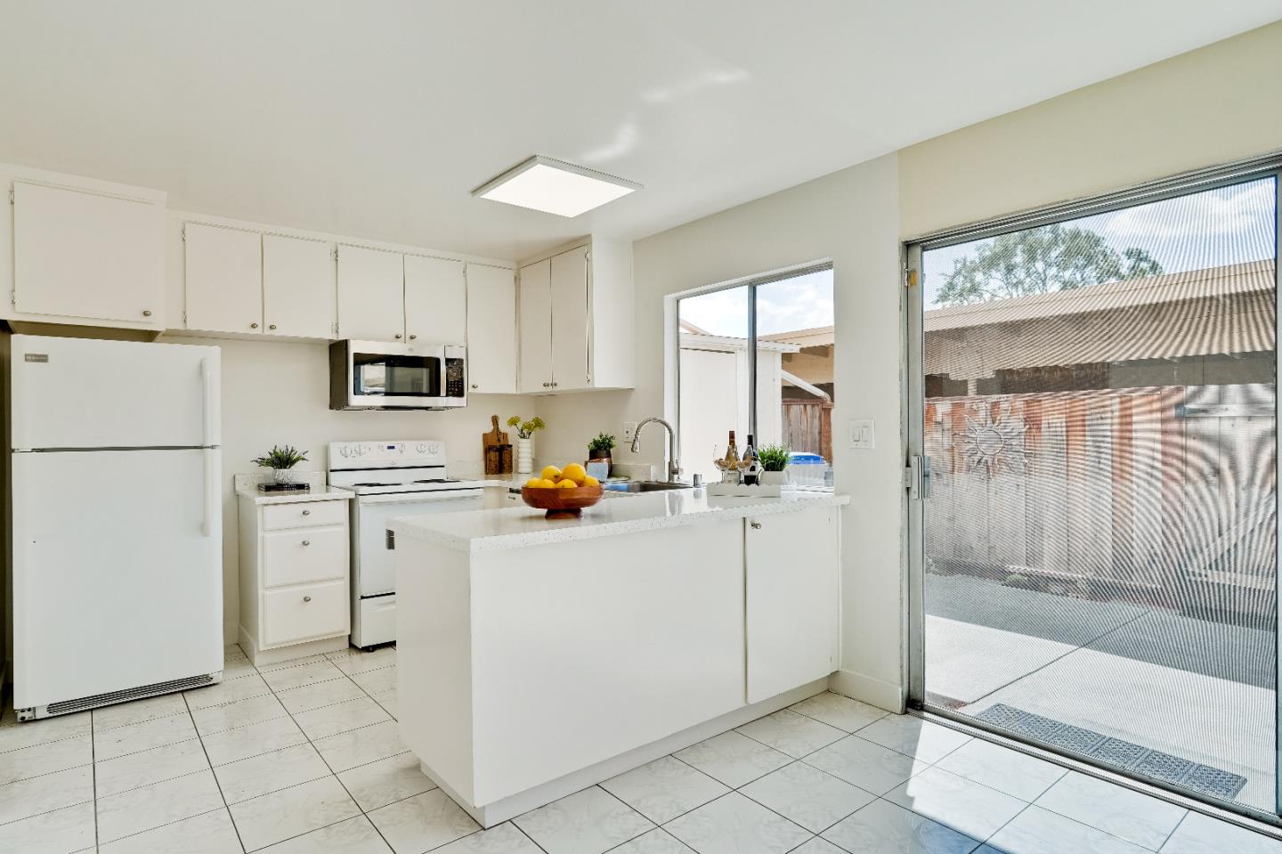 5470 Don Diablo Court