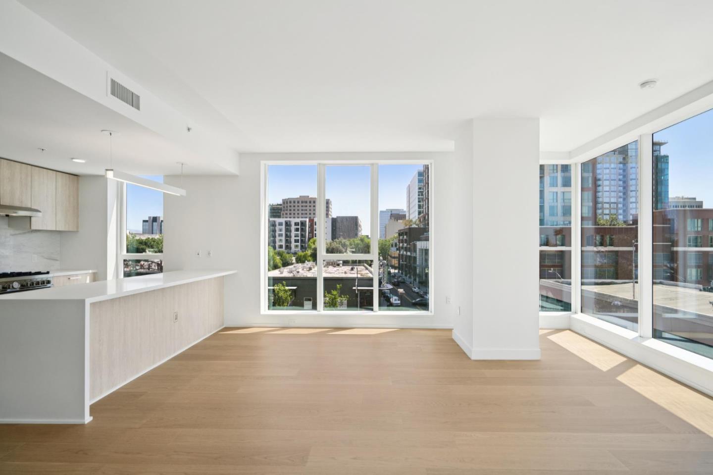 188 West Saint James Street 10416