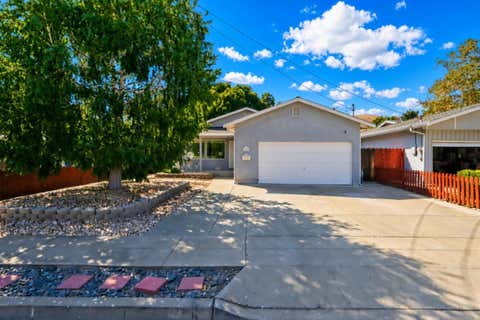 Photo of 38375 Timpanogas Circle, FREMONT, CA 94537 (MLS # ML82056635)