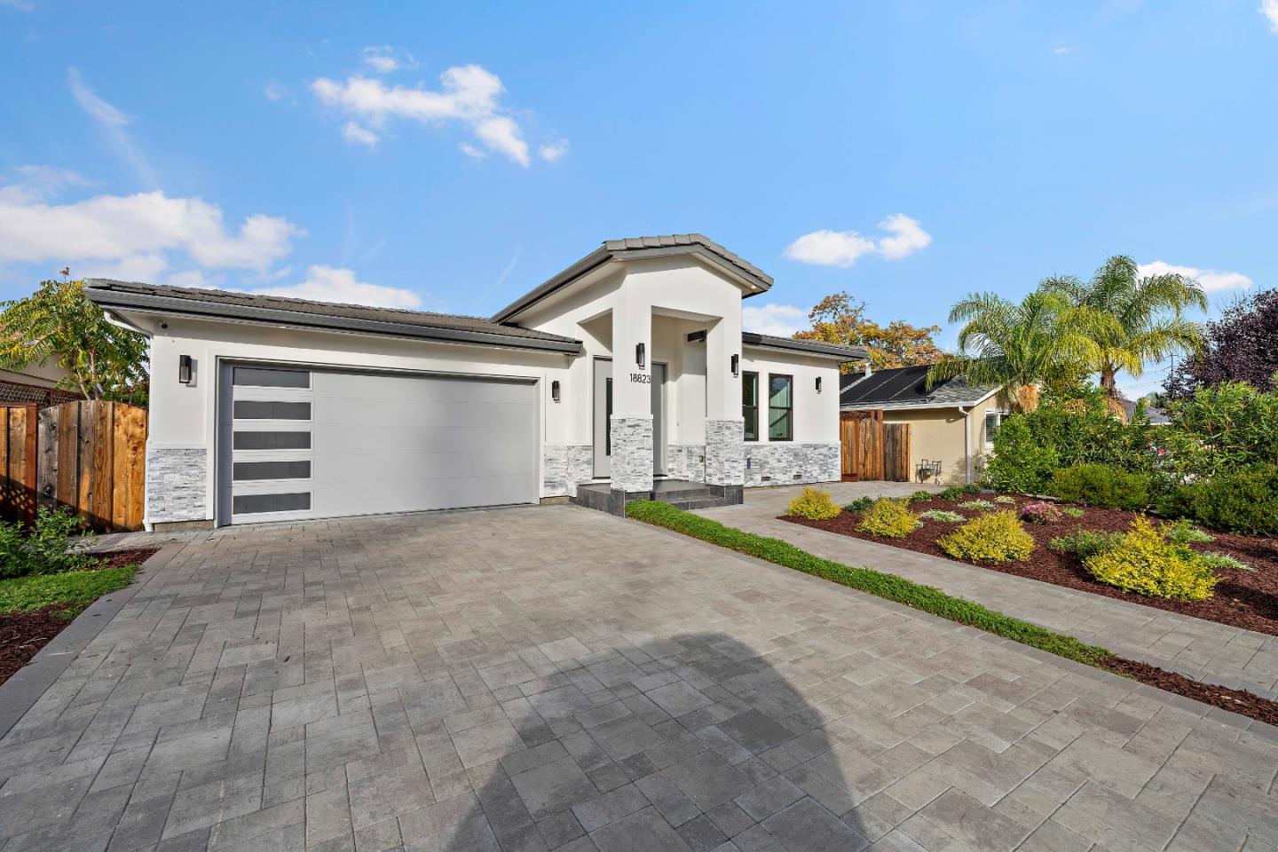 18823 Casa Blanca Lane