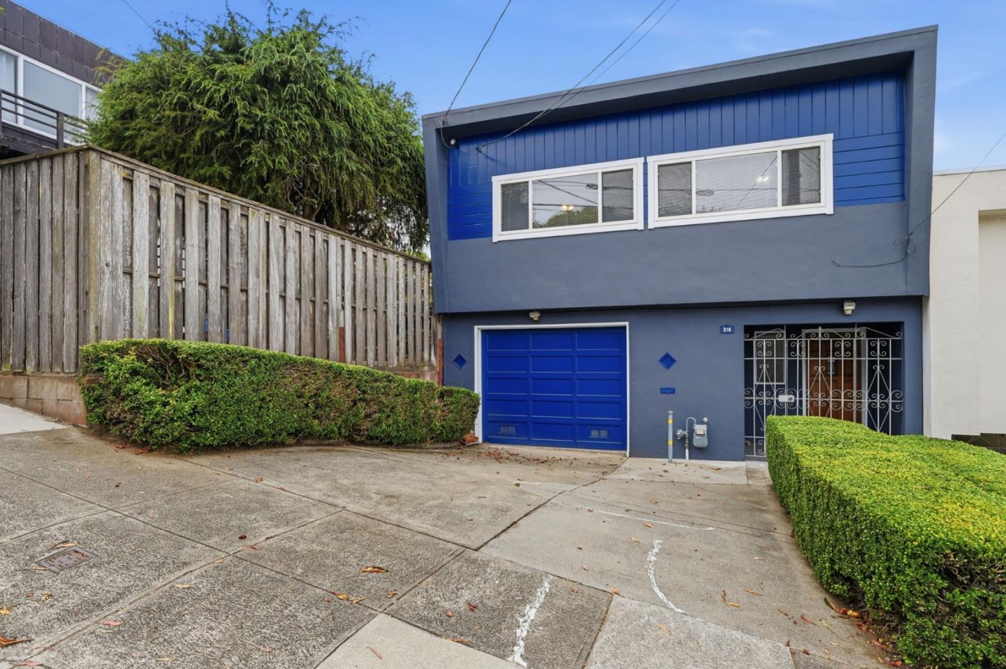 315 Vernon Street