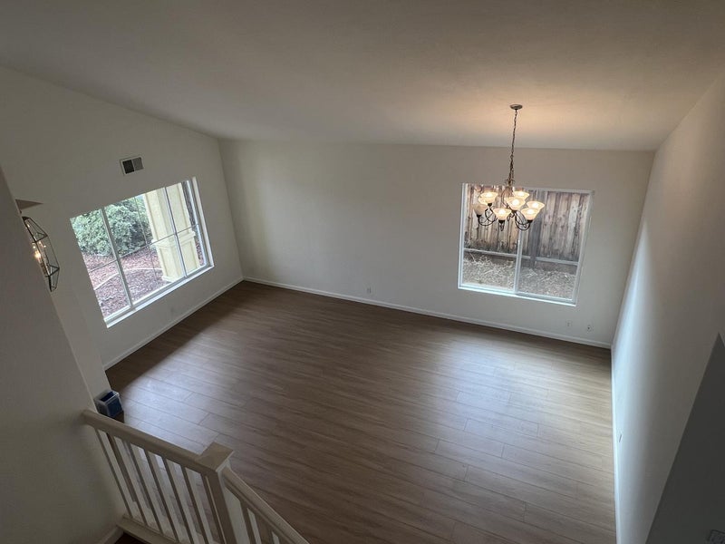711 Hillock Drive
