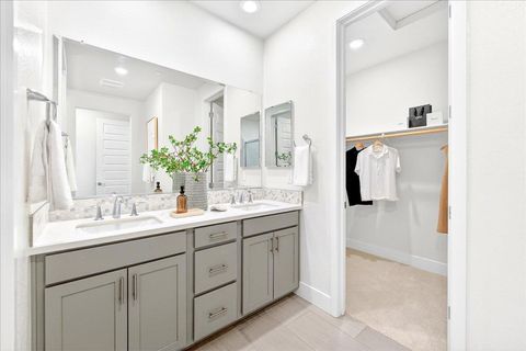 Tiny photo for 1340 Civic Center Drive #4, SANTA CLARA, CA 95050 (MLS # ML82044100)