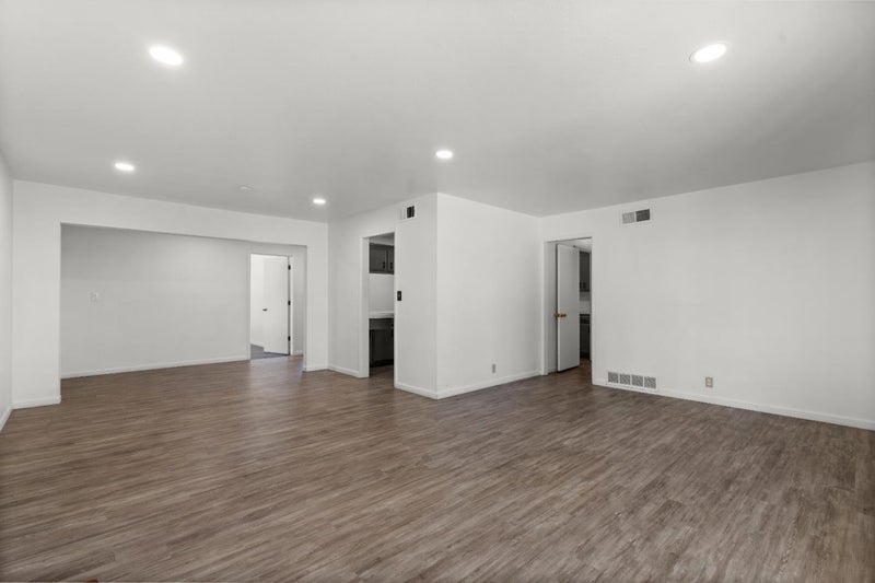 190 West Mckenzie Avenue