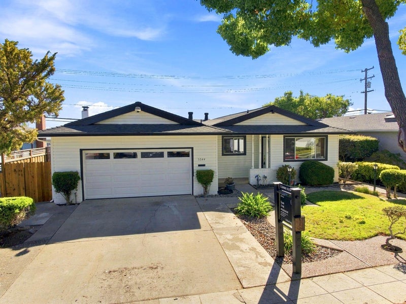 5544 Dwight Avenue