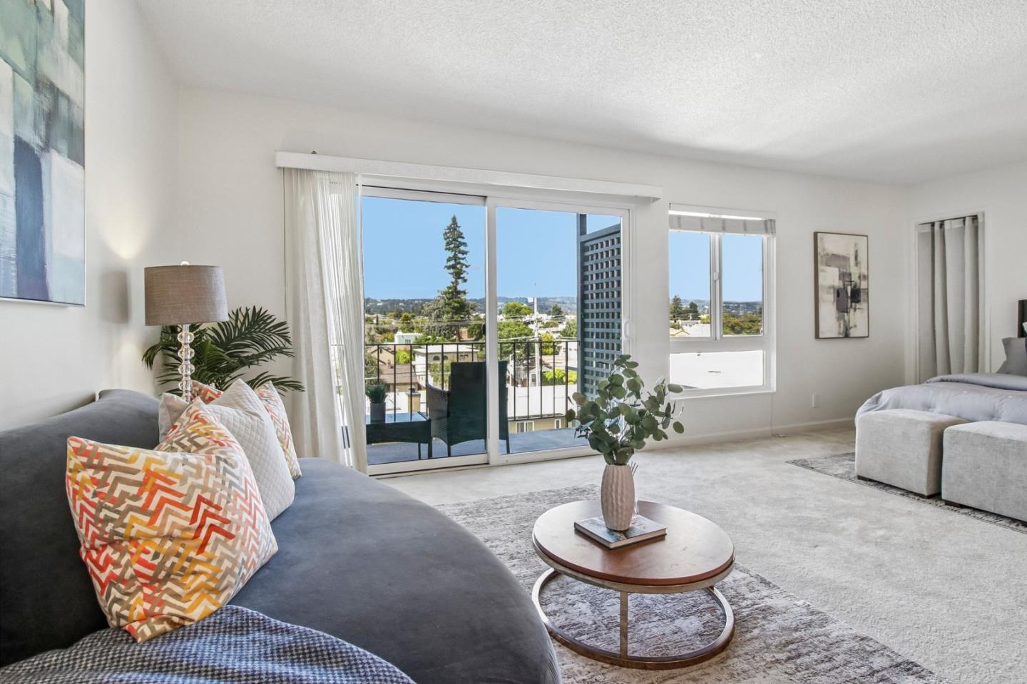 Photo 1 of 35 — 814 North Delaware Street 504, SAN MATEO, CA 94401