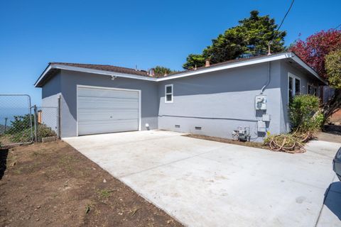 Tiny photo for 556 Heathcliff Drive, PACIFICA, CA 94044 (MLS # ML82043691)