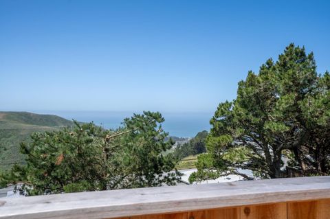 Tiny photo for 556 Heathcliff Drive, PACIFICA, CA 94044 (MLS # ML82043691)