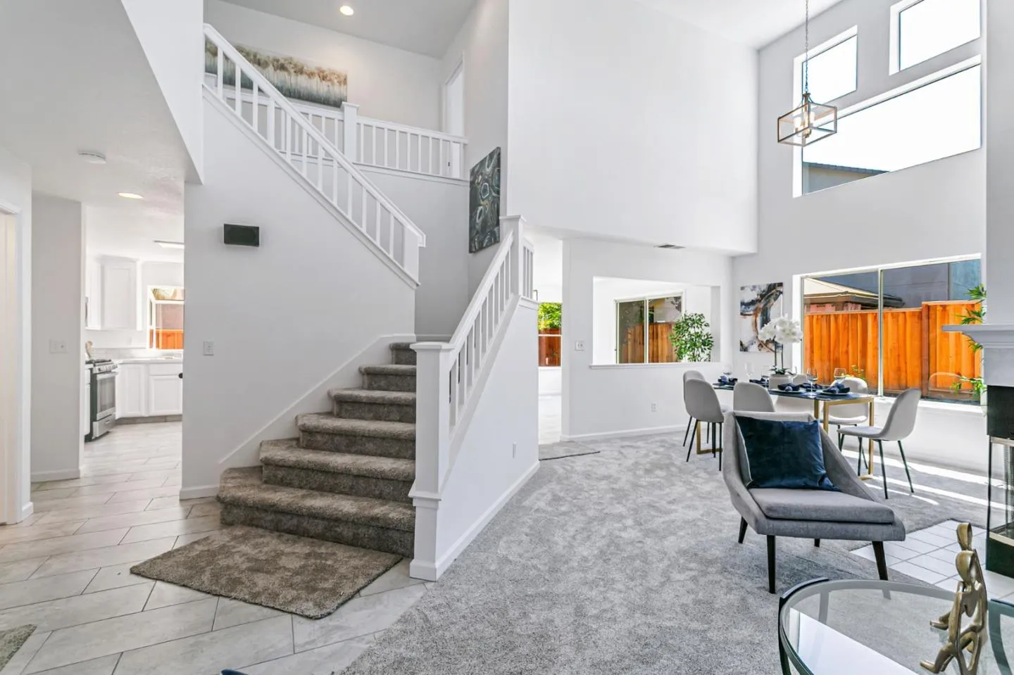 Gilroy, California 95020, United States, 4 Bedrooms Bedrooms, ,3 BathroomsBathrooms,Residential,Active,173115