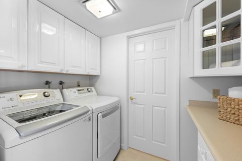 Tiny photo for 6046 Calle De Rico, SAN JOSE, CA 95124 (MLS # ML82040850)