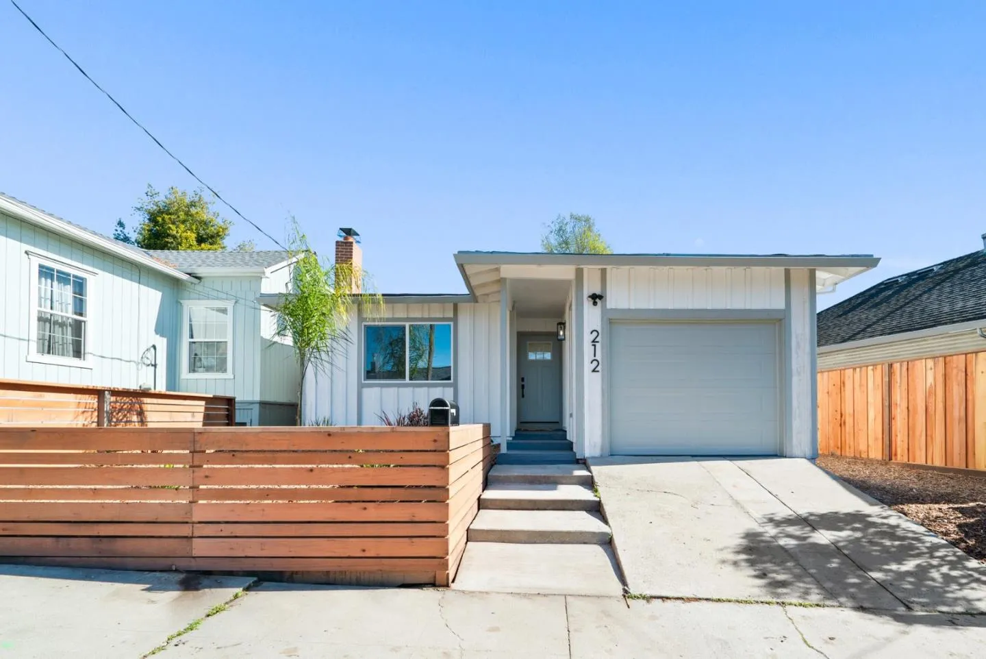 MLS: ML82006831