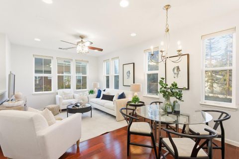 Photo of 203 Peppermint Tree Terrace #8, SUNNYVALE, CA 94086 (MLS # ML82027925)