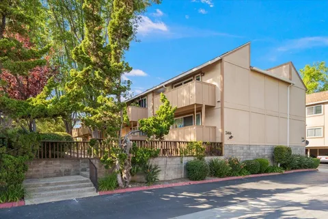 2466 W Bayshore Road Unit 5, Palo Alto, CA 94303 - MLS#: ML81999197