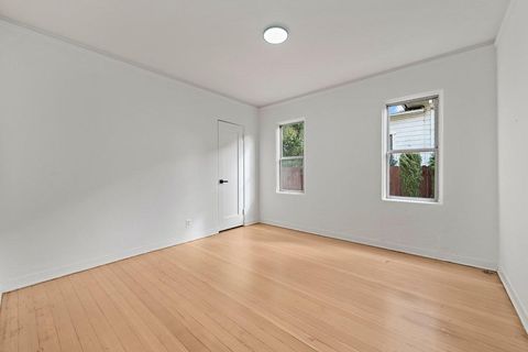 Tiny photo for 320 N 11th Street, SAN JOSE, CA 95112 (MLS # ML82027923)